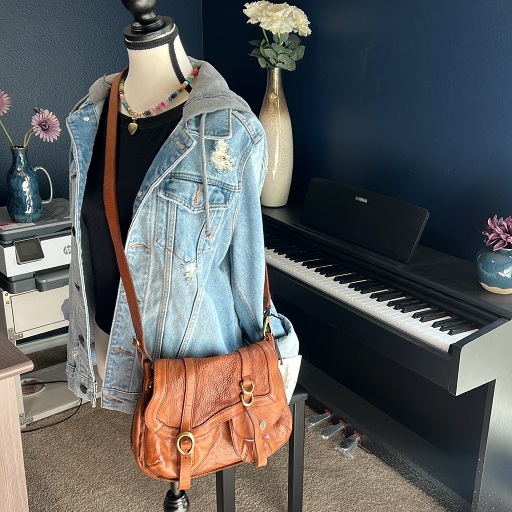 Campomaggi Brown Leather Shoulder Bag - Picture 6 of 9
